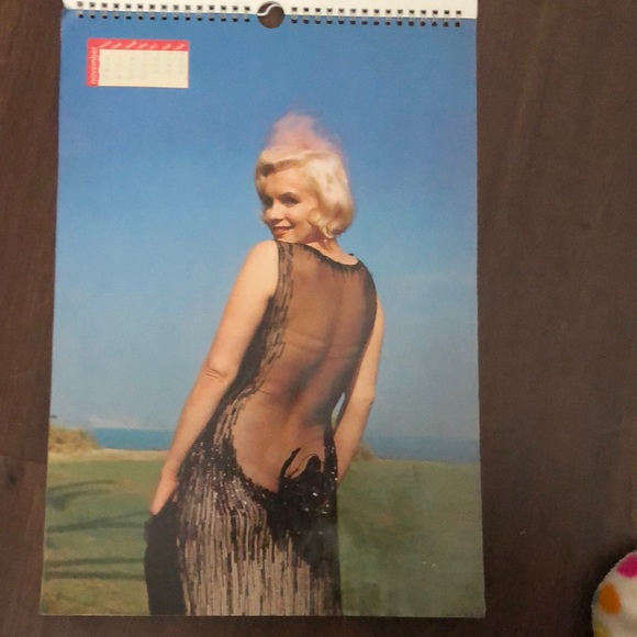 🌺Marilyn Monroe 1989 calendar Vintage - Picture 6 of 8